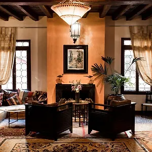 *** Hotel Novecento Boutique Italy